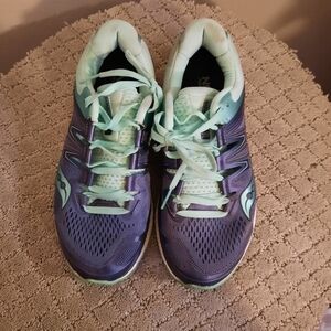Saucony Shoes Ever Run Hurricane 150 Purple/Green Everun Women Size 7‎ Comfort